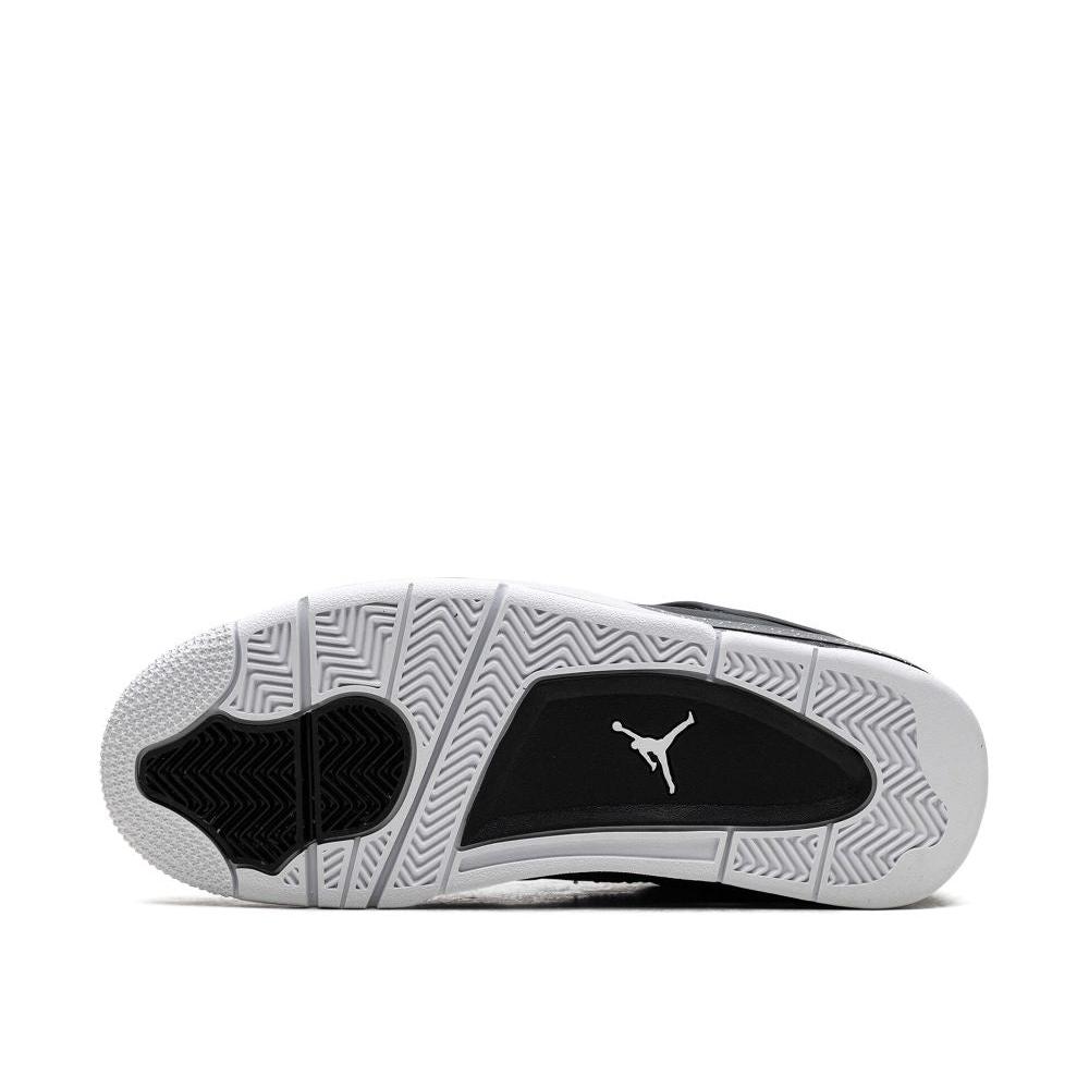 AJ 4 'Fear'