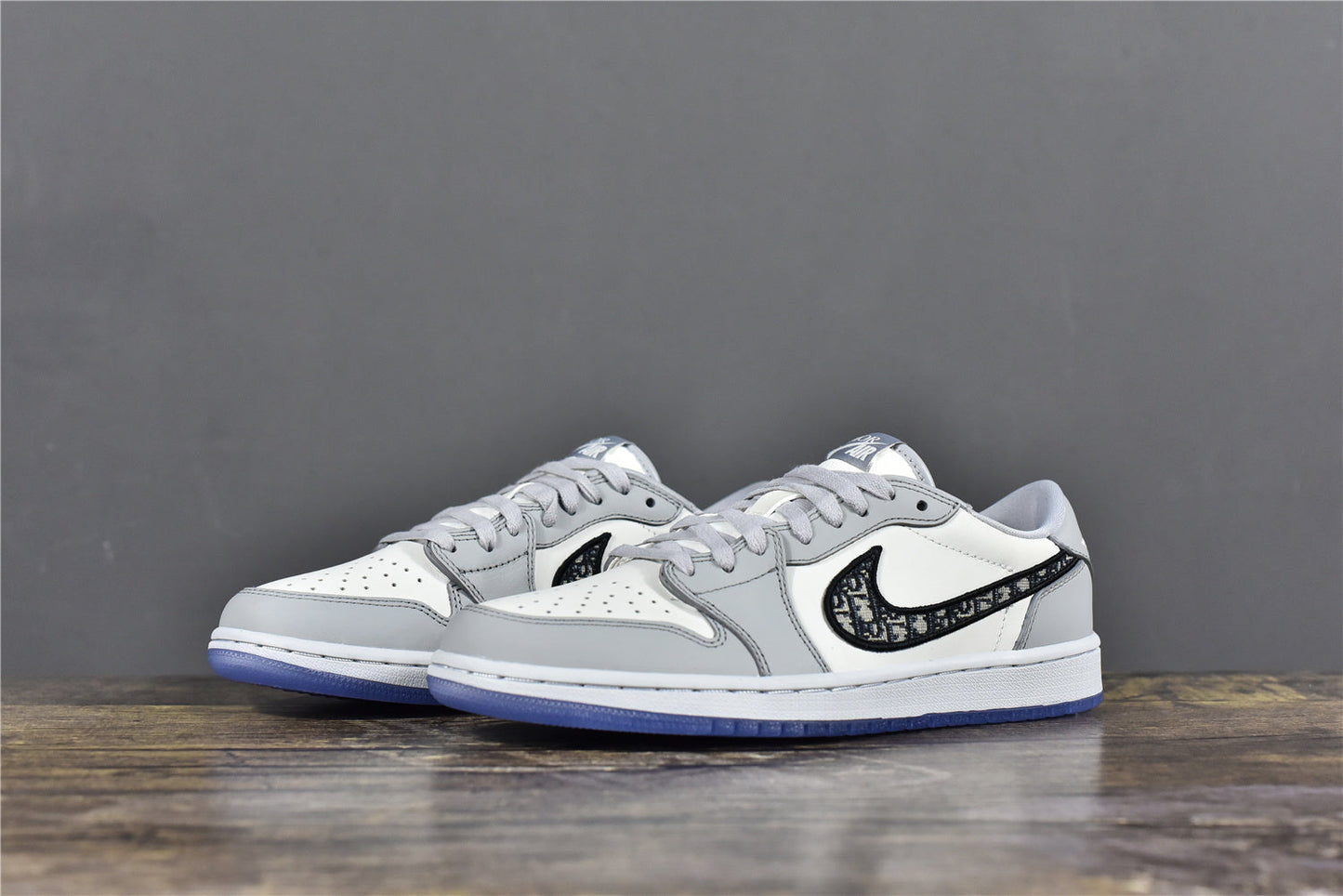AJ 1 Low x D!OR