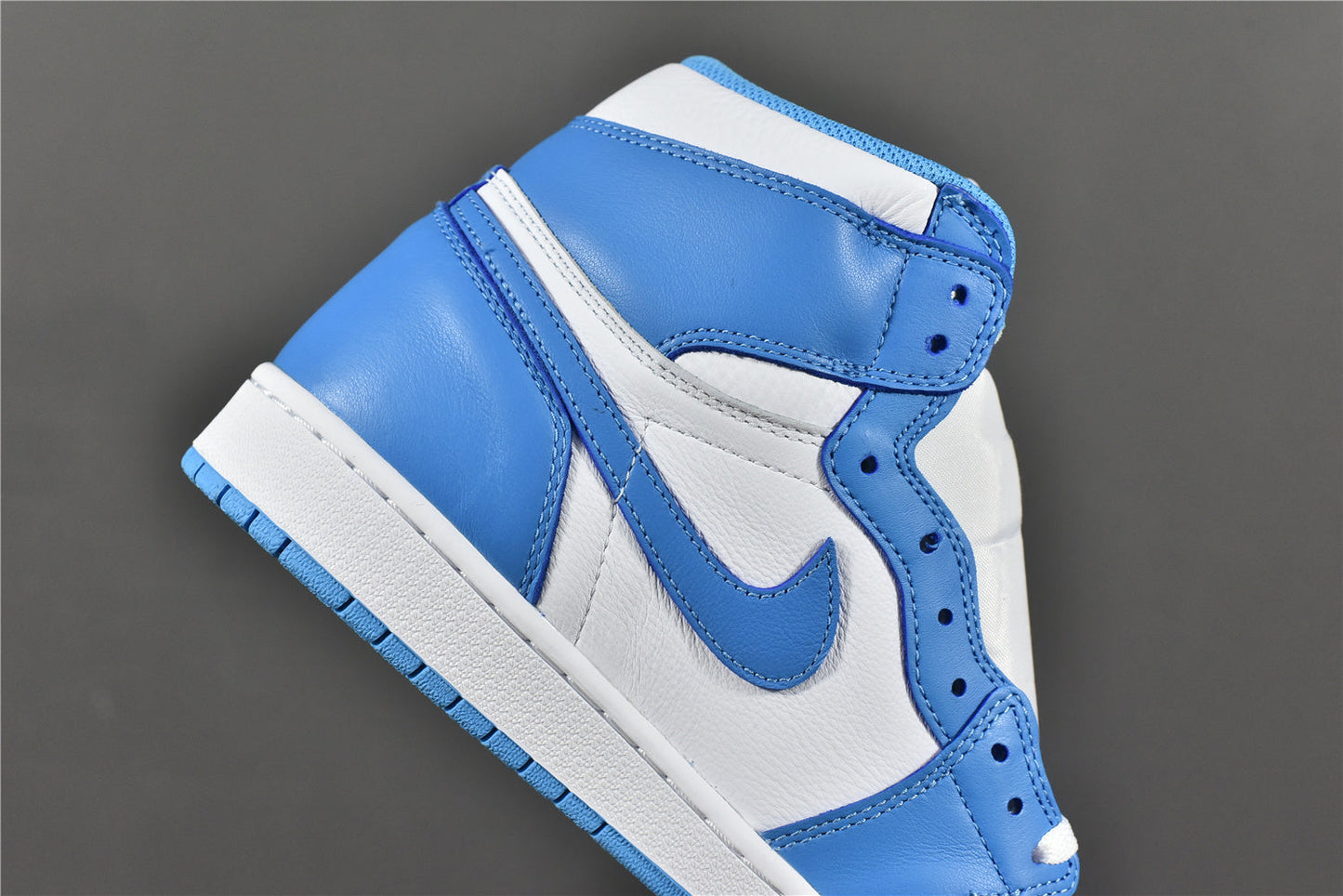 AJ 1 High 'UNC'