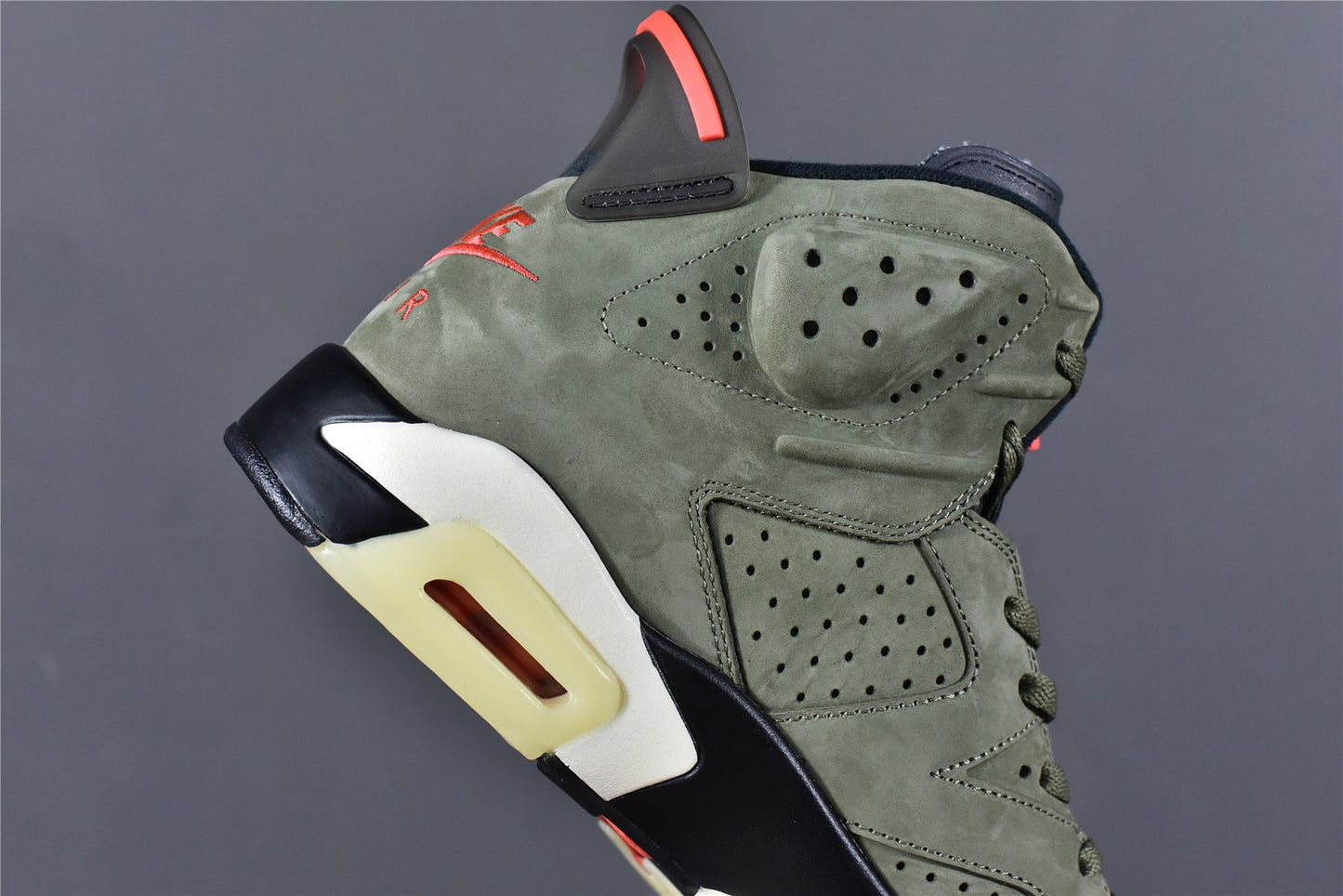 AJ 6 x Travis Scott