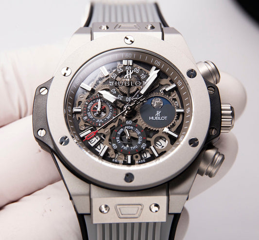 HBT Grey - Hollow 904L Steel - Grey Rubber - Quartz - 42mm