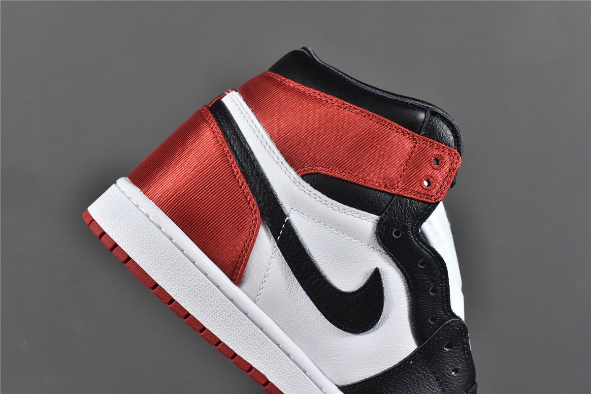 AJ 1 High 'Satin Black Toe'