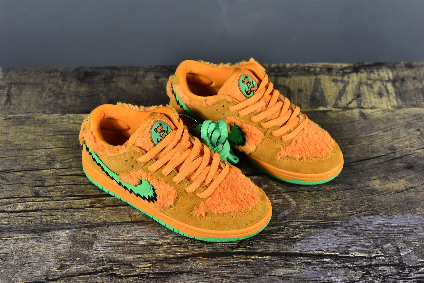 SB Dunk Low x Grateful Dead 'Orange'