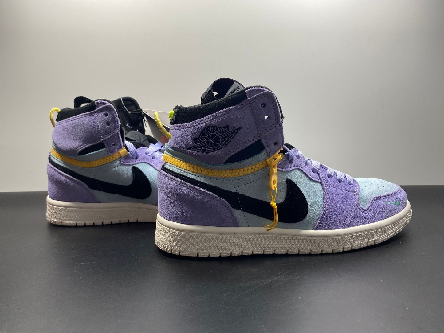 AJ 1 High 'Switch Purple Pulse'