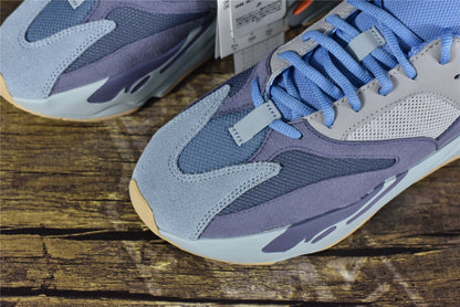 YBoost 700 'Carbon Blue'