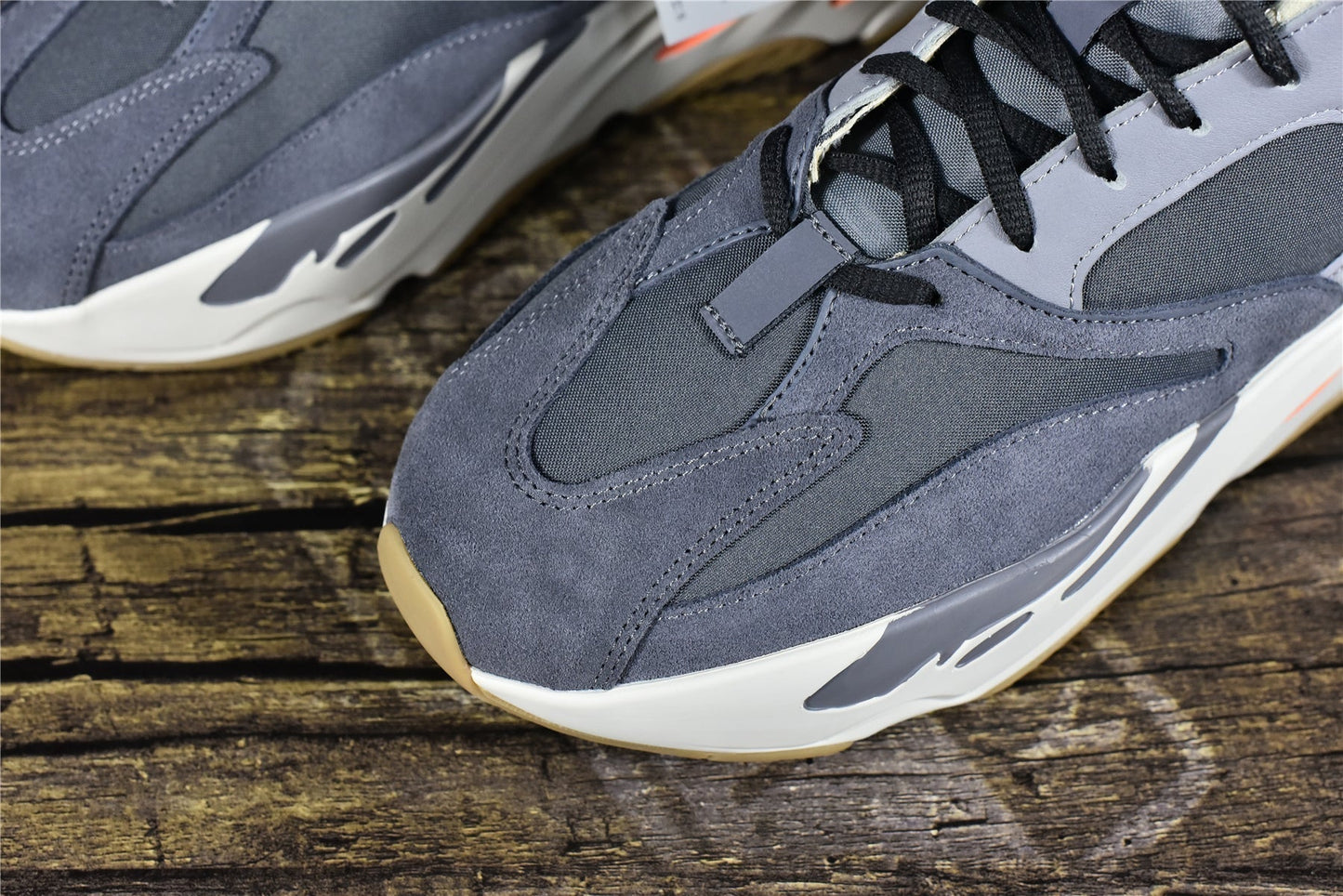 YBoost 700 'Magnet'