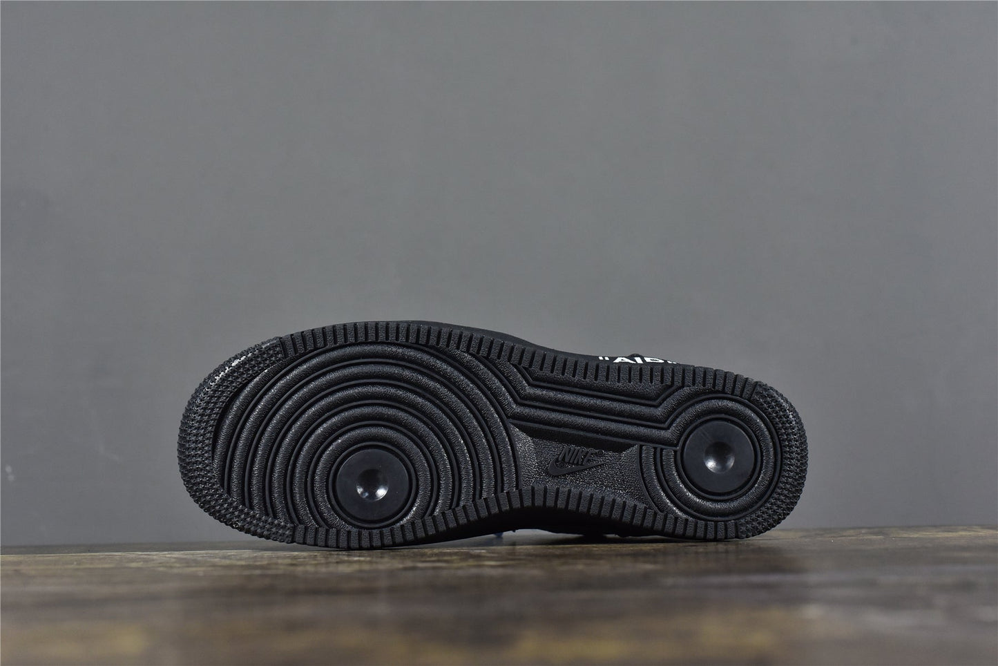 Off-White Air Force 1 Black