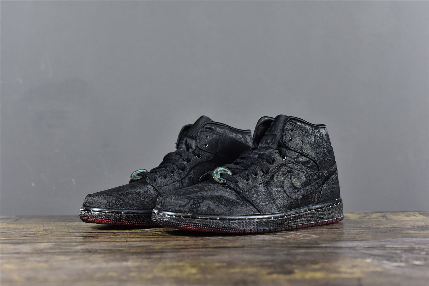 AJ 1 Mid x CLOT 'Fearless Black'