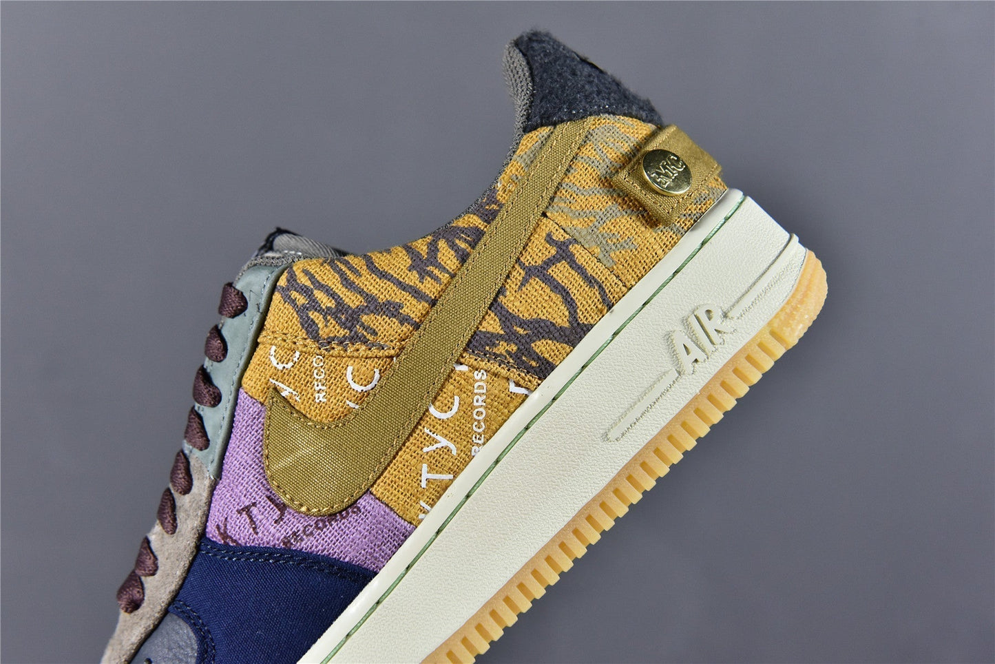 AF 1 x Travis Scott 'Cactus Jack'