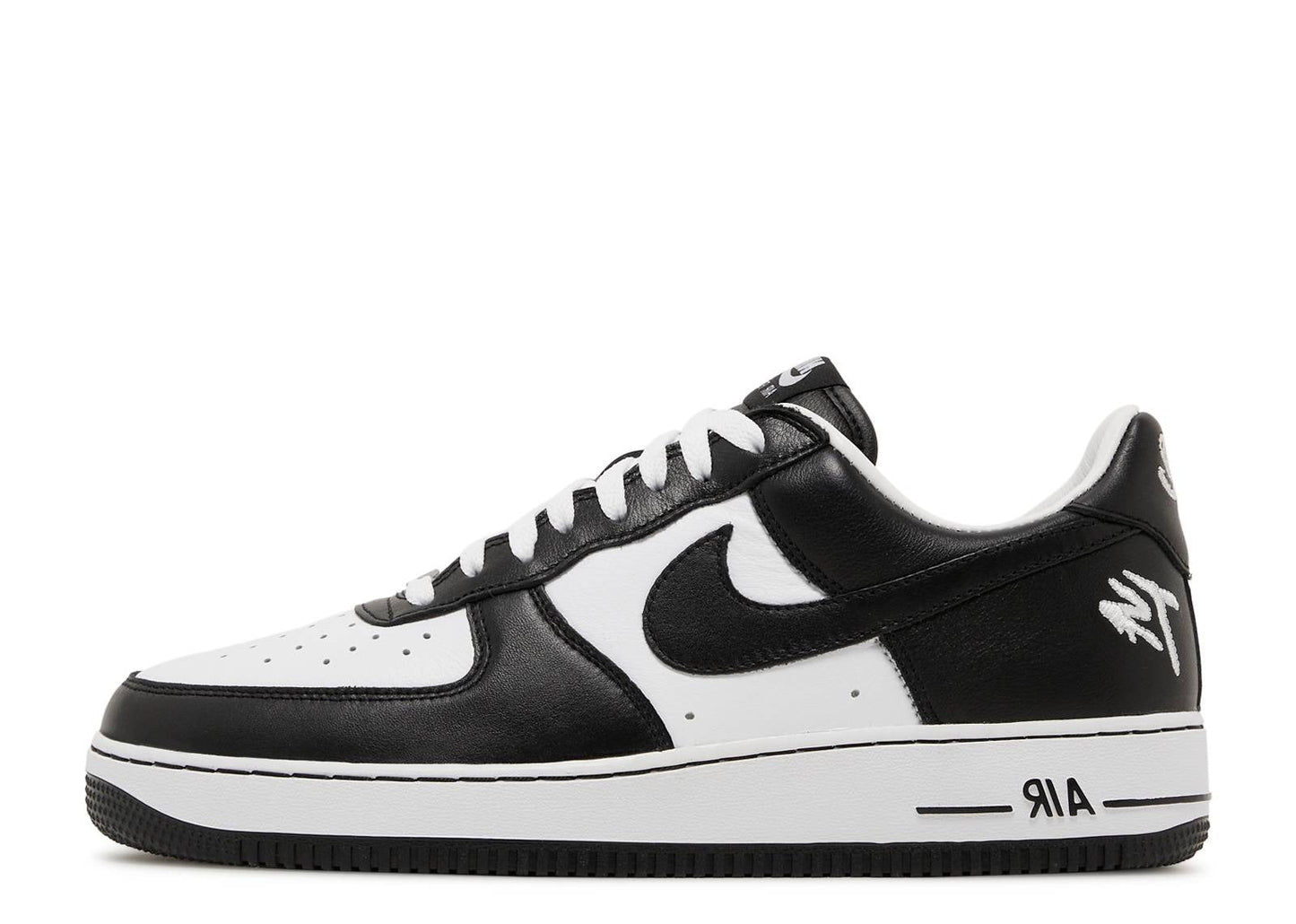 AF 1 Low x Terror Squad 'Blackout'