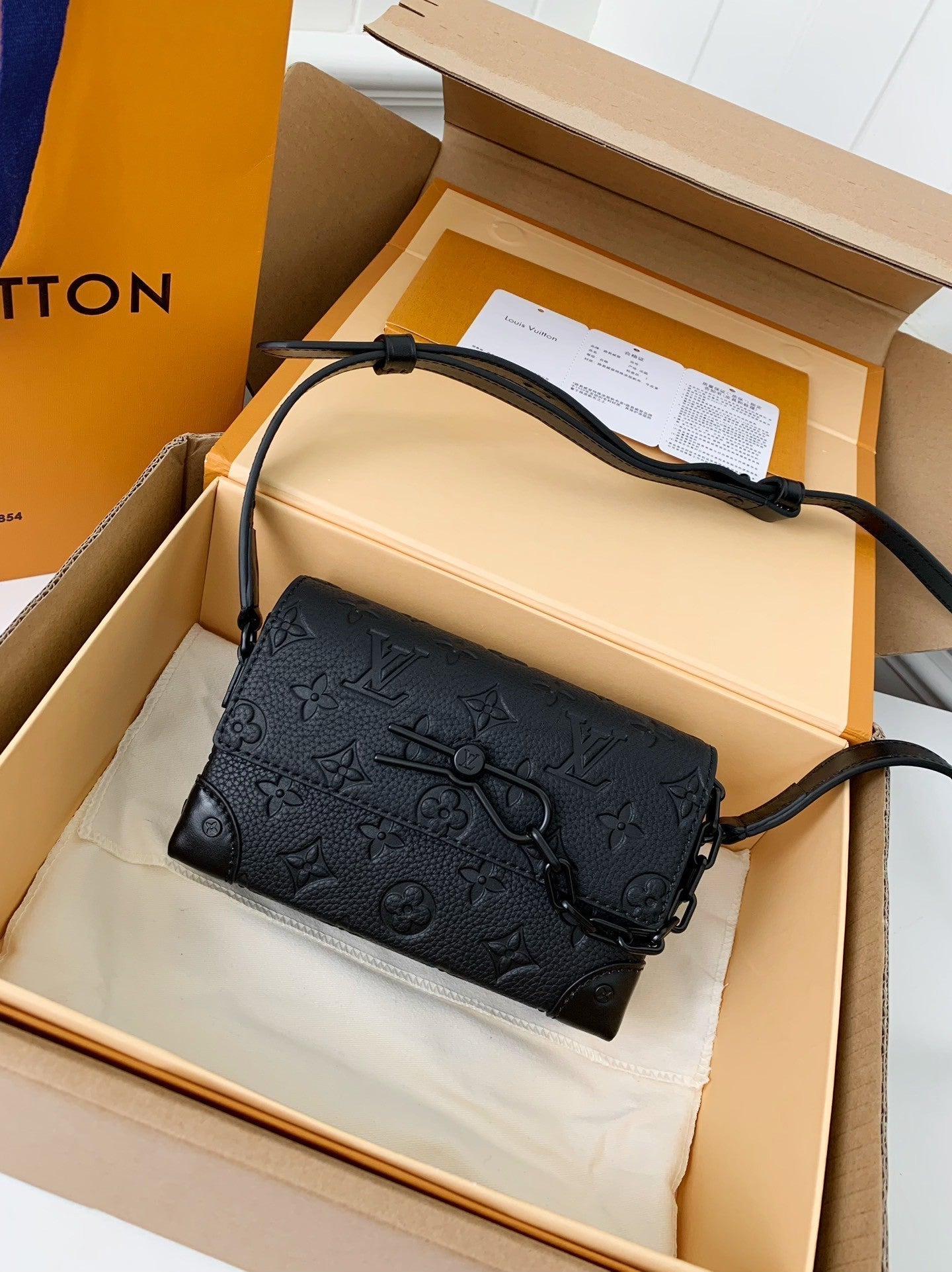 LV STEAMER WM Bag