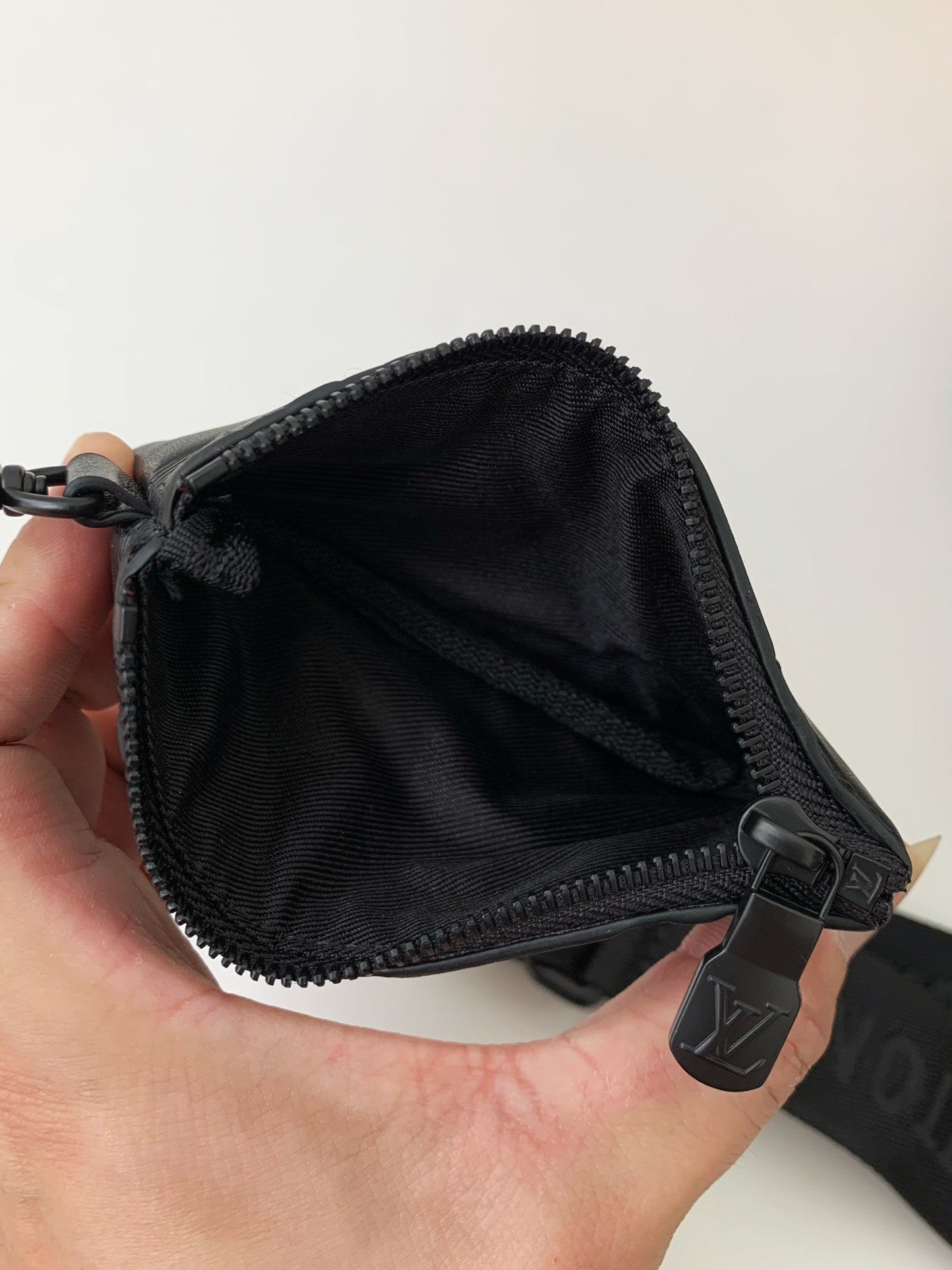 LV TRIO Bag M2