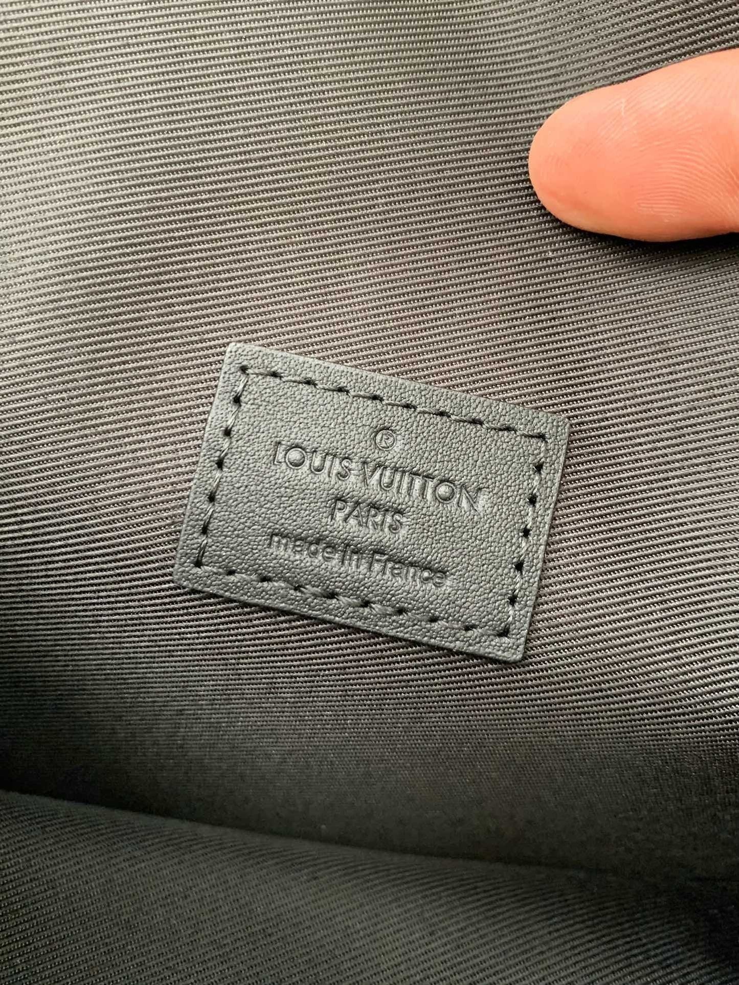 LV FLAP Bag M2