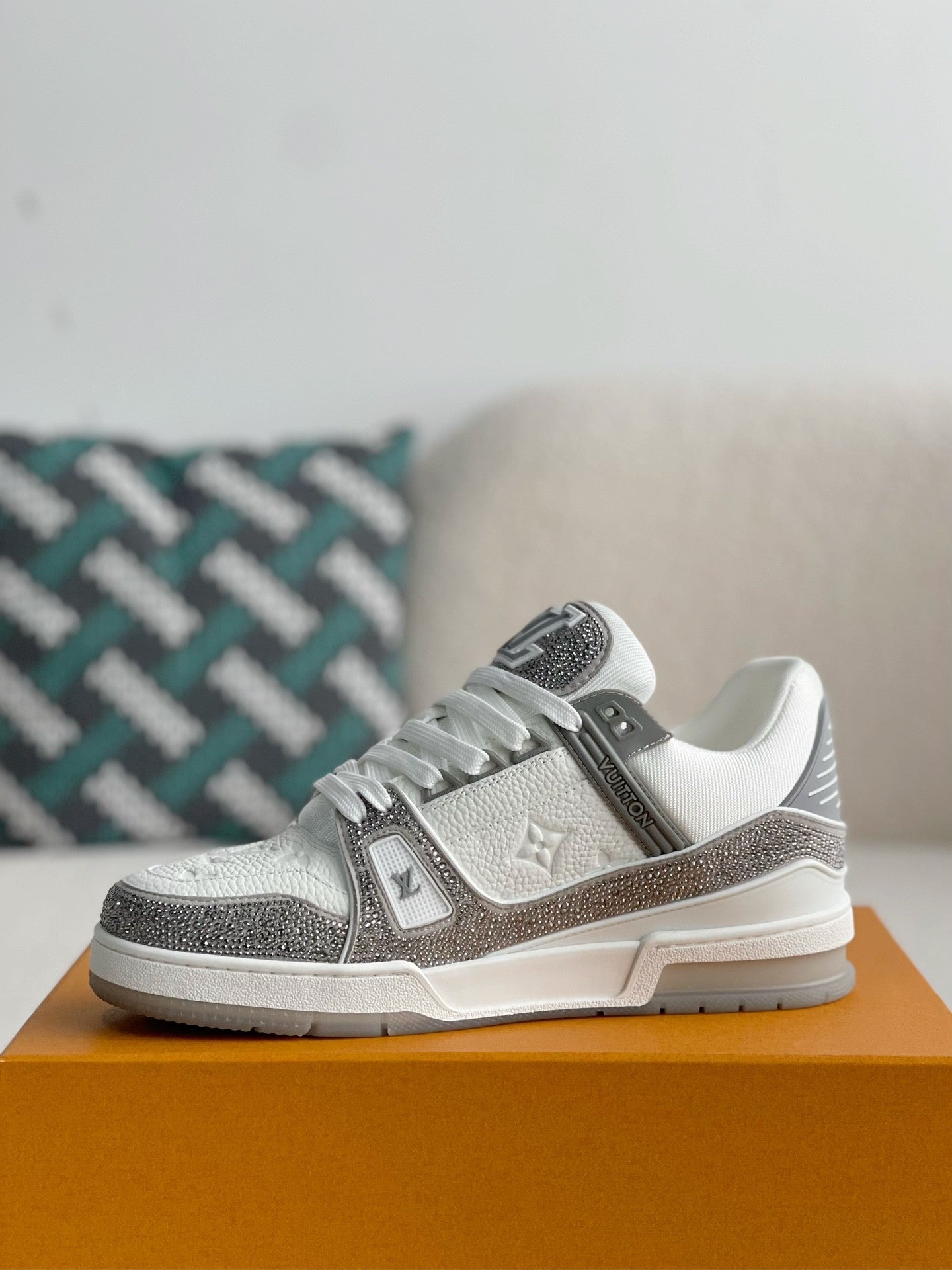 LV TRAINER SNEAKERS
