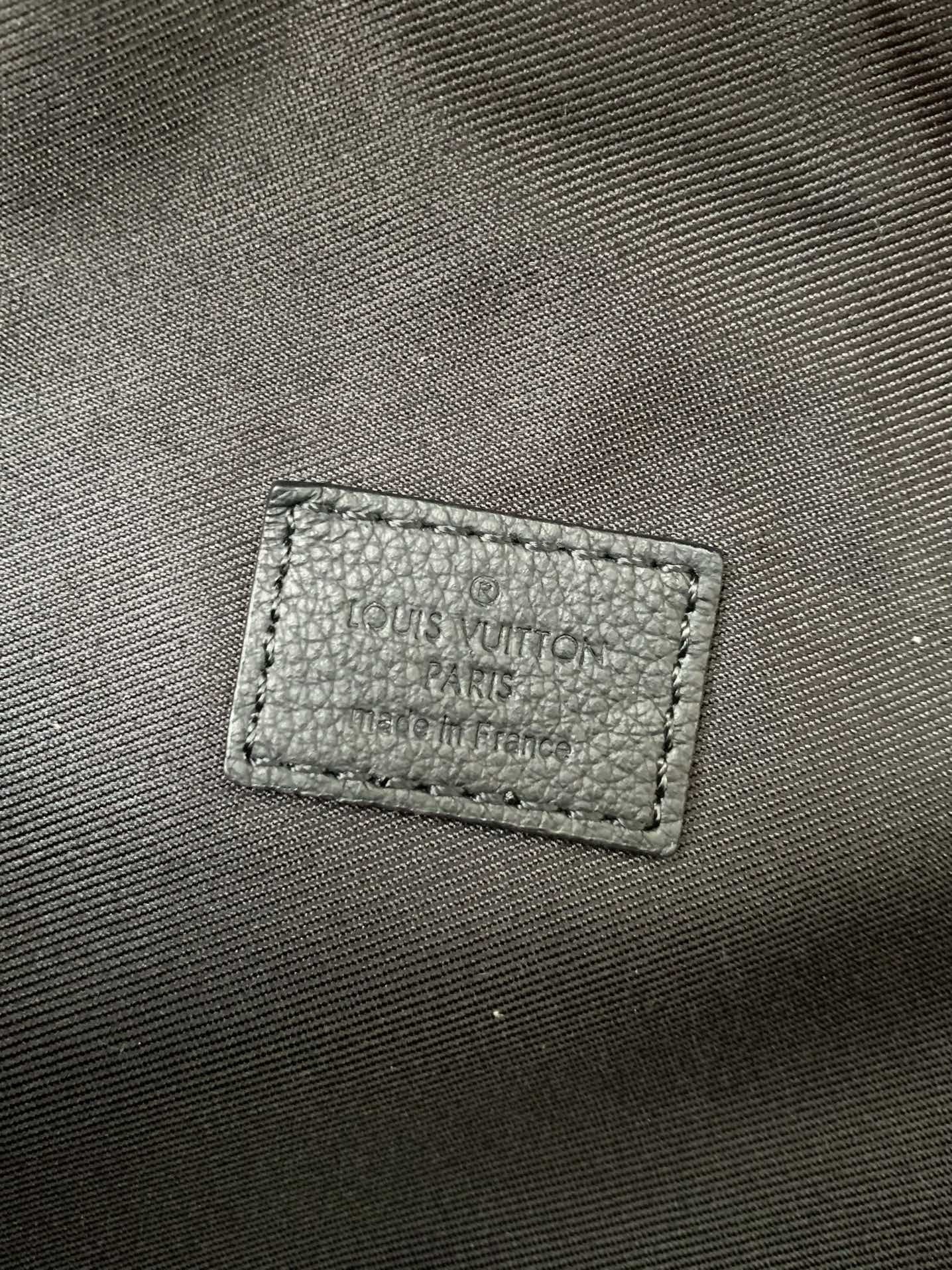 LV RUSH waist bag M47