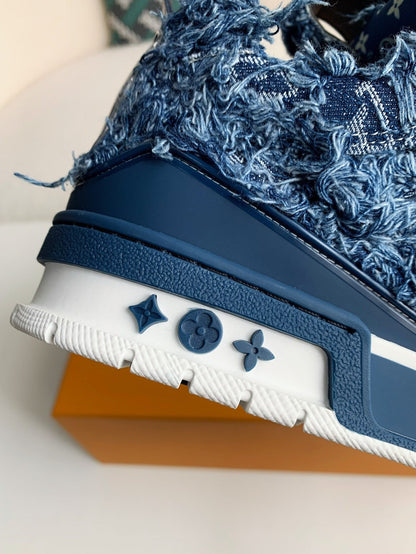 LV RUNNER TATIC sneakers