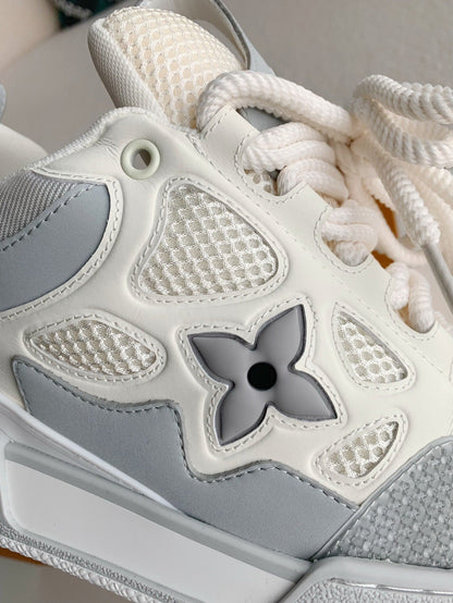 LV RUNNER TATIC sneakers