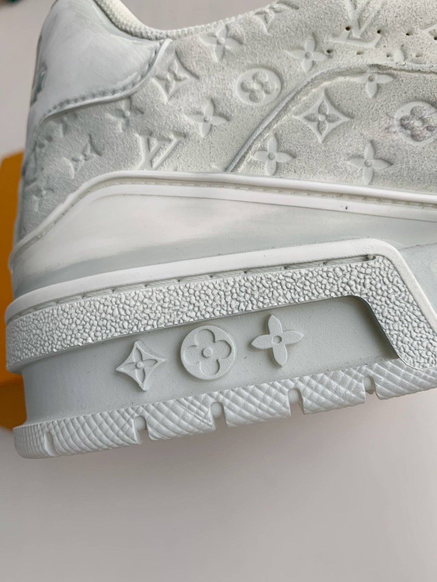 LV TRAINER SNEAKERS