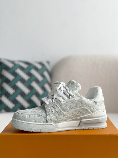 LV TRAINER SNEAKERS