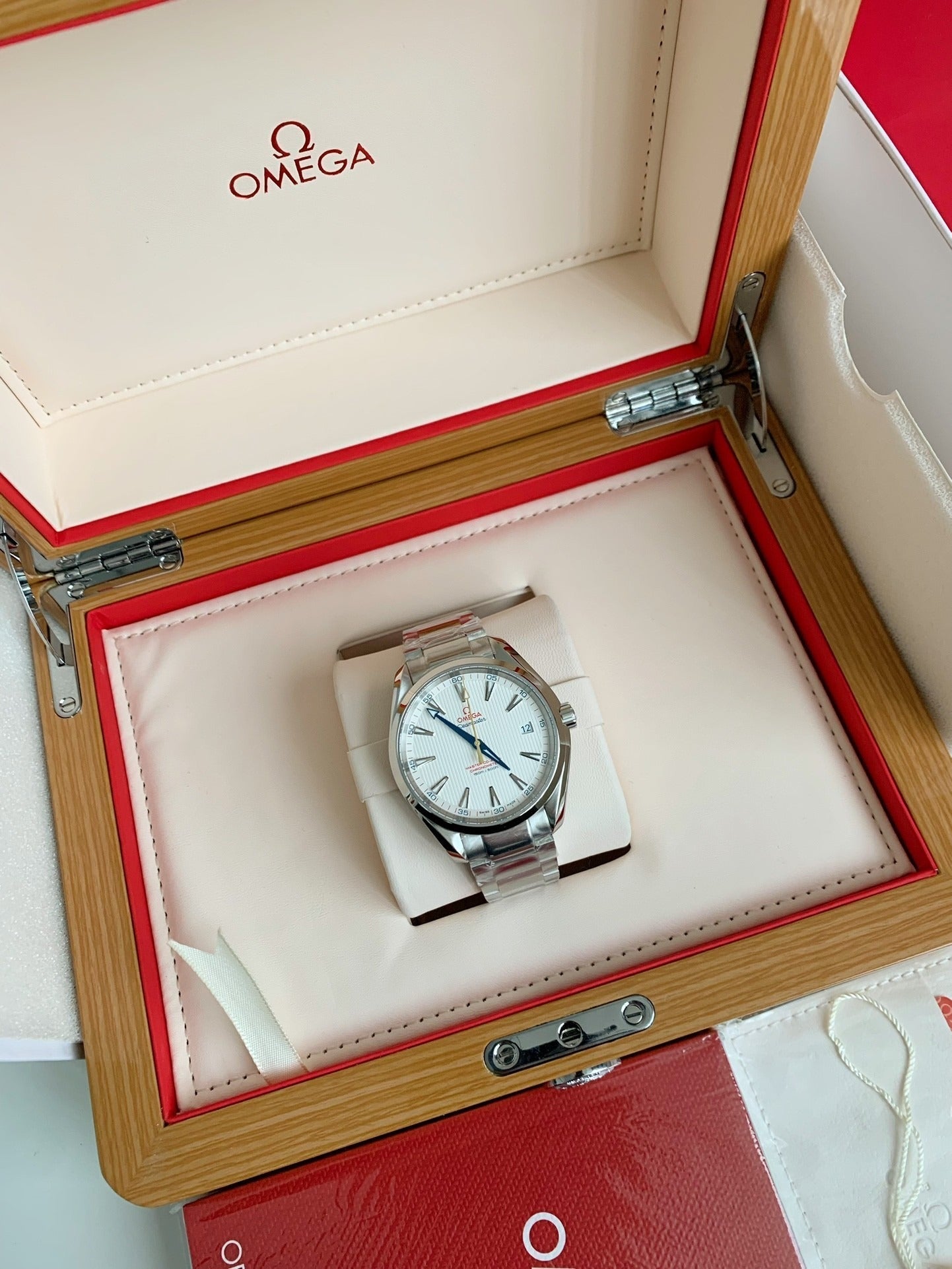 Omega Seahorse Series AQUA TERRA 150-meter dive wristwatch,41.5mm