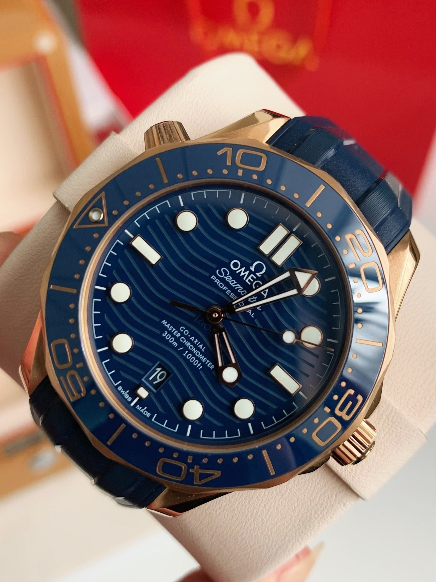 Omega Seahorse Series 300-meter dive wristwatch,43.5mm