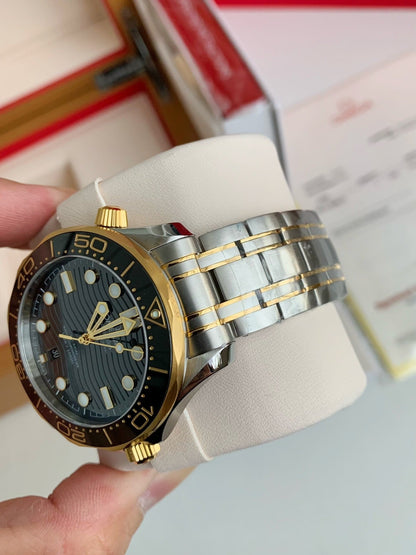 Omega Seahorse Series 300-meter dive wristwatch,43.5mm