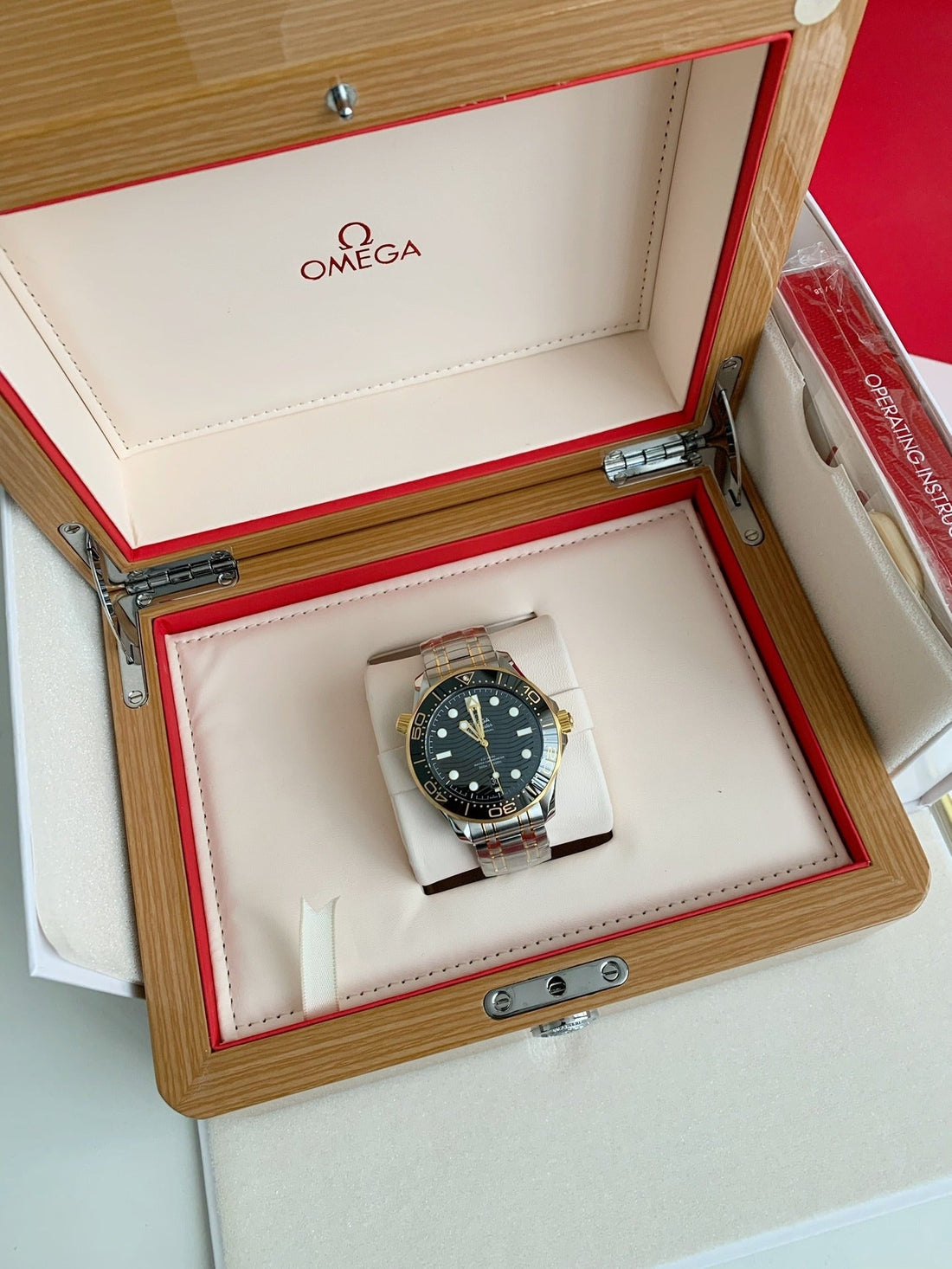 Omega Seahorse Series 300-meter dive wristwatch,43.5mm