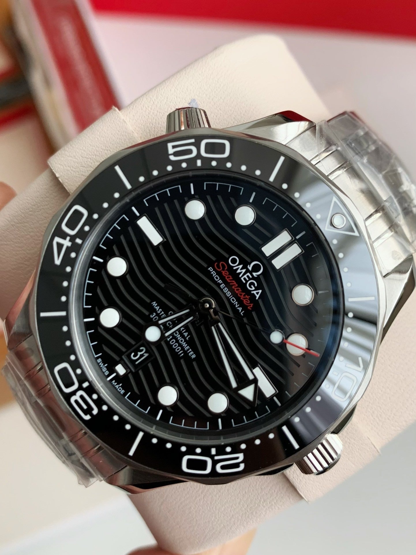 Omega Seahorse Series 300-meter dive wristwatch,43.5mm