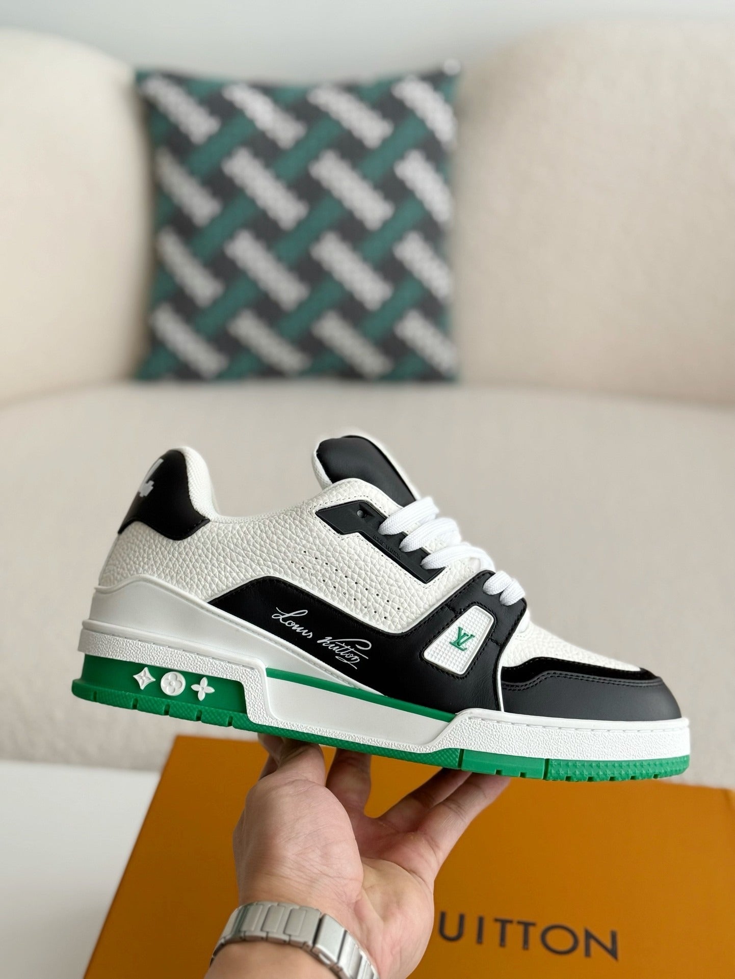LV TRAINER SNEAKERS