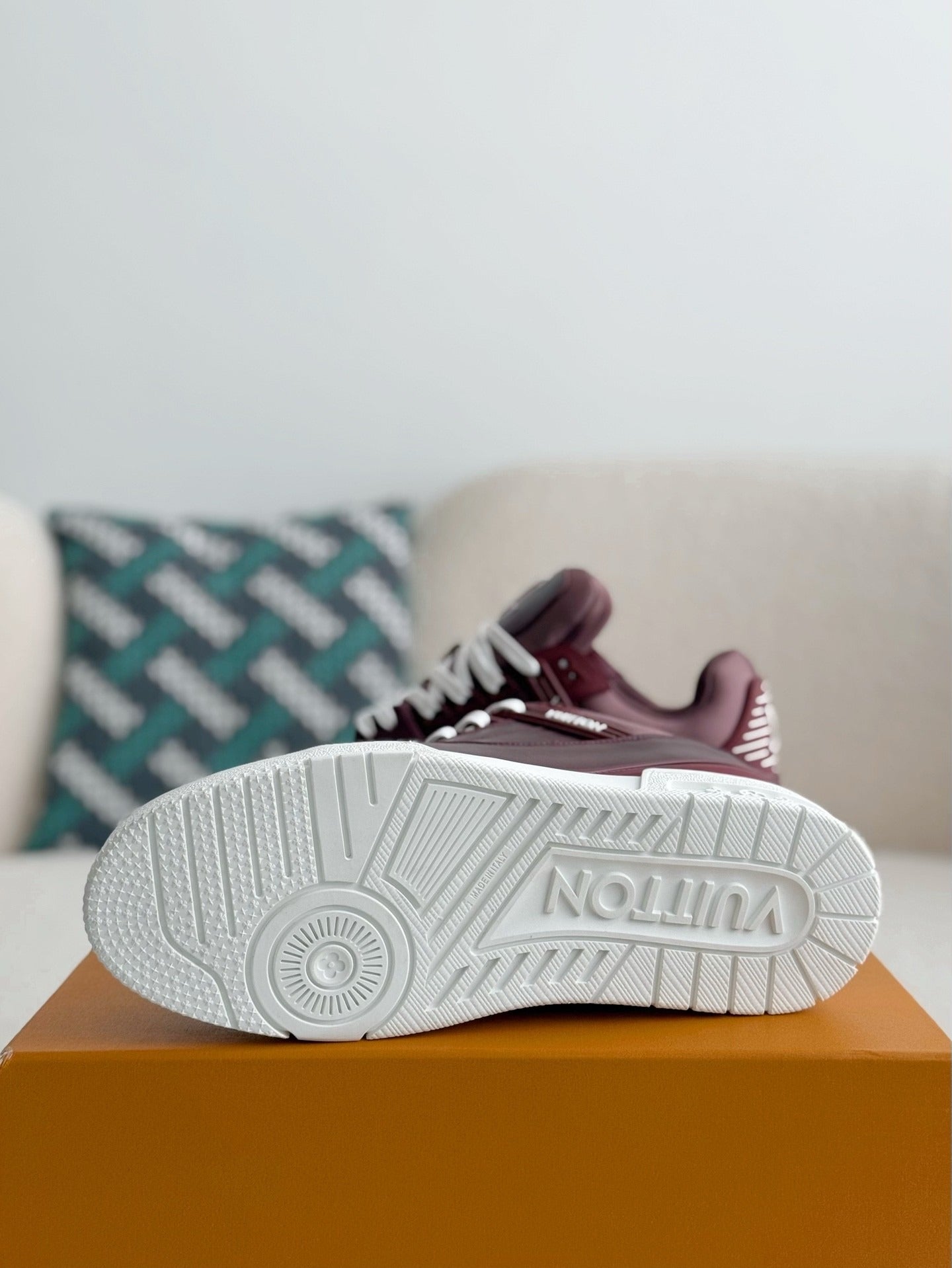 LV TRAINER SNEAKERS
