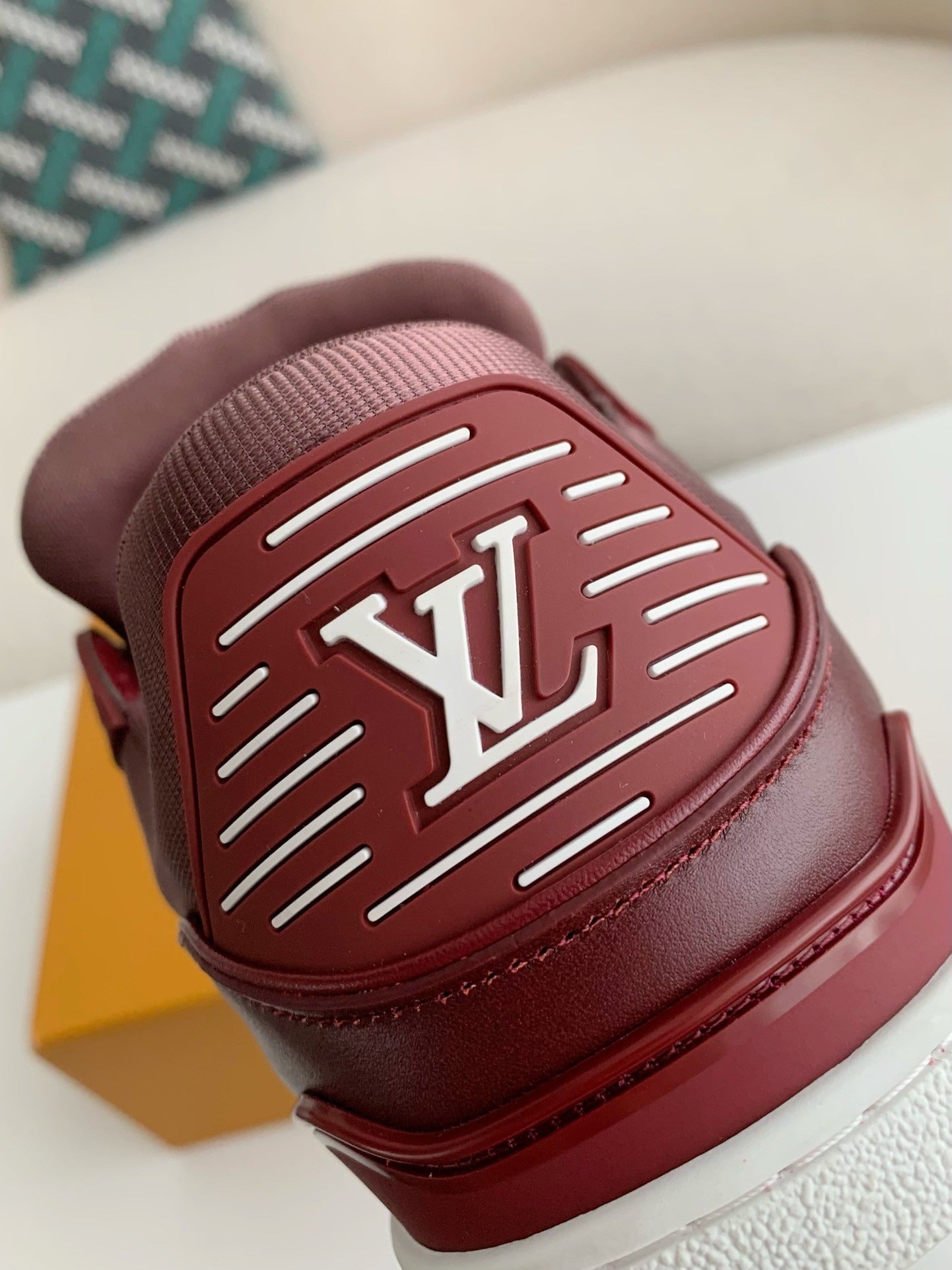 LV TRAINER SNEAKERS