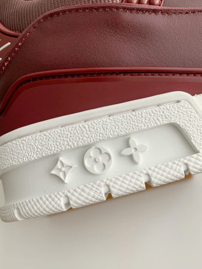 LV TRAINER SNEAKERS