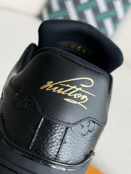 LV TRAINER Sneakers
