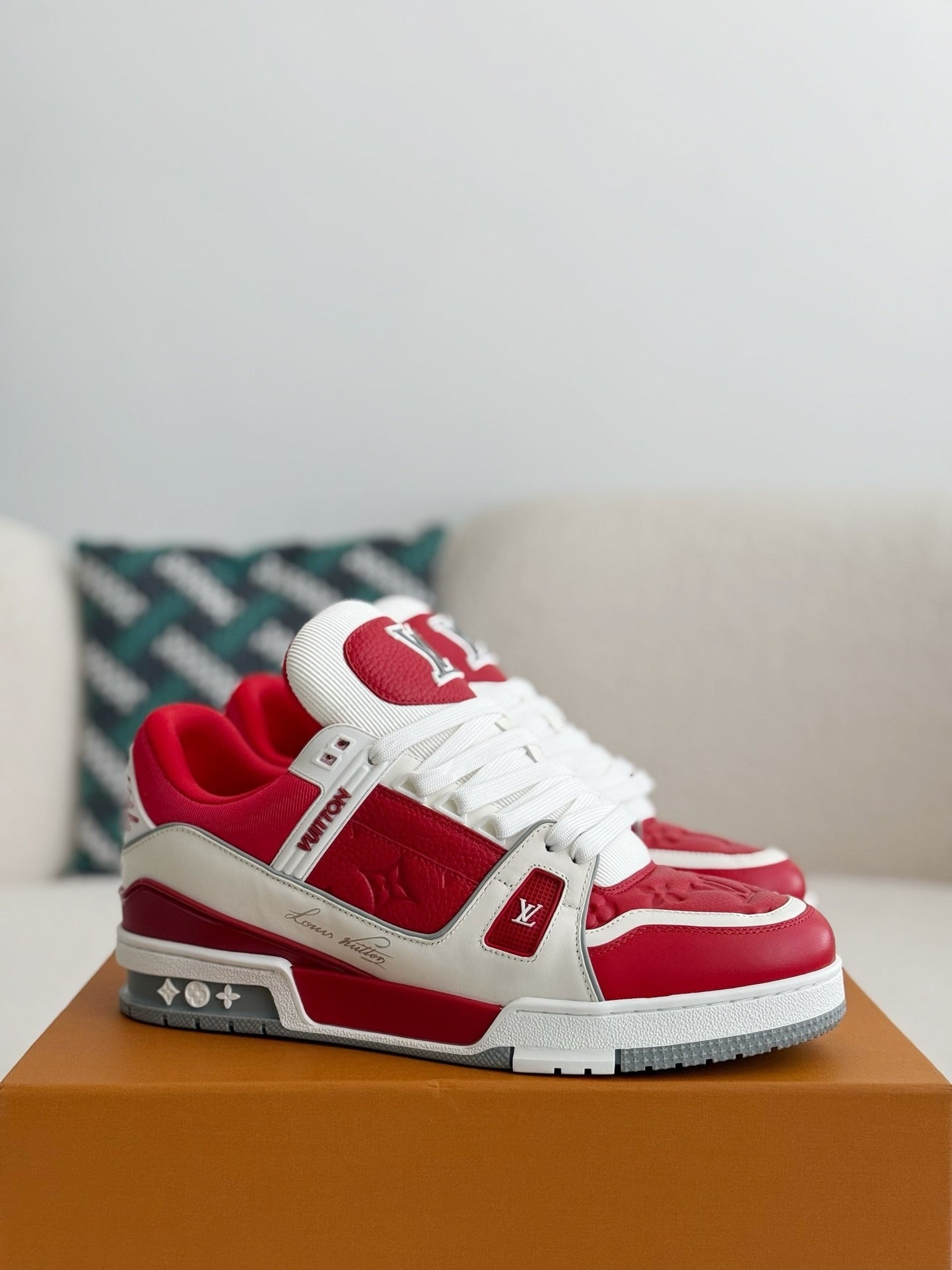 LV TRAINER SNEAKERS