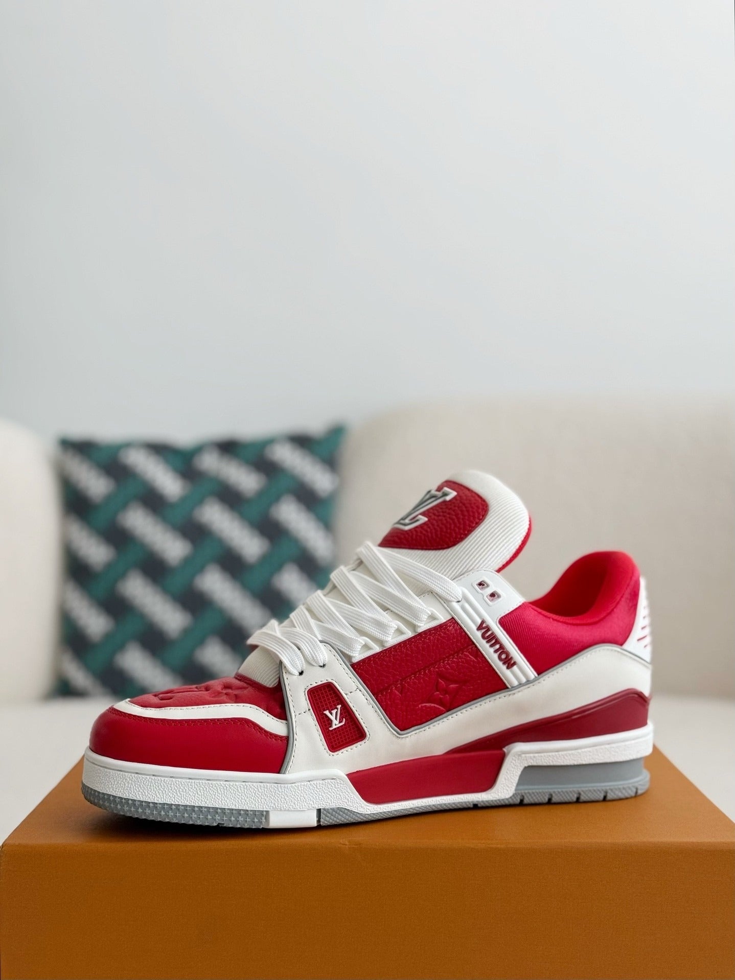 LV TRAINER SNEAKERS