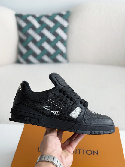 LV TRAINER Sneakers
