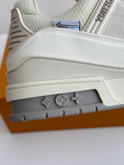 LV TRAINER Sneakers
