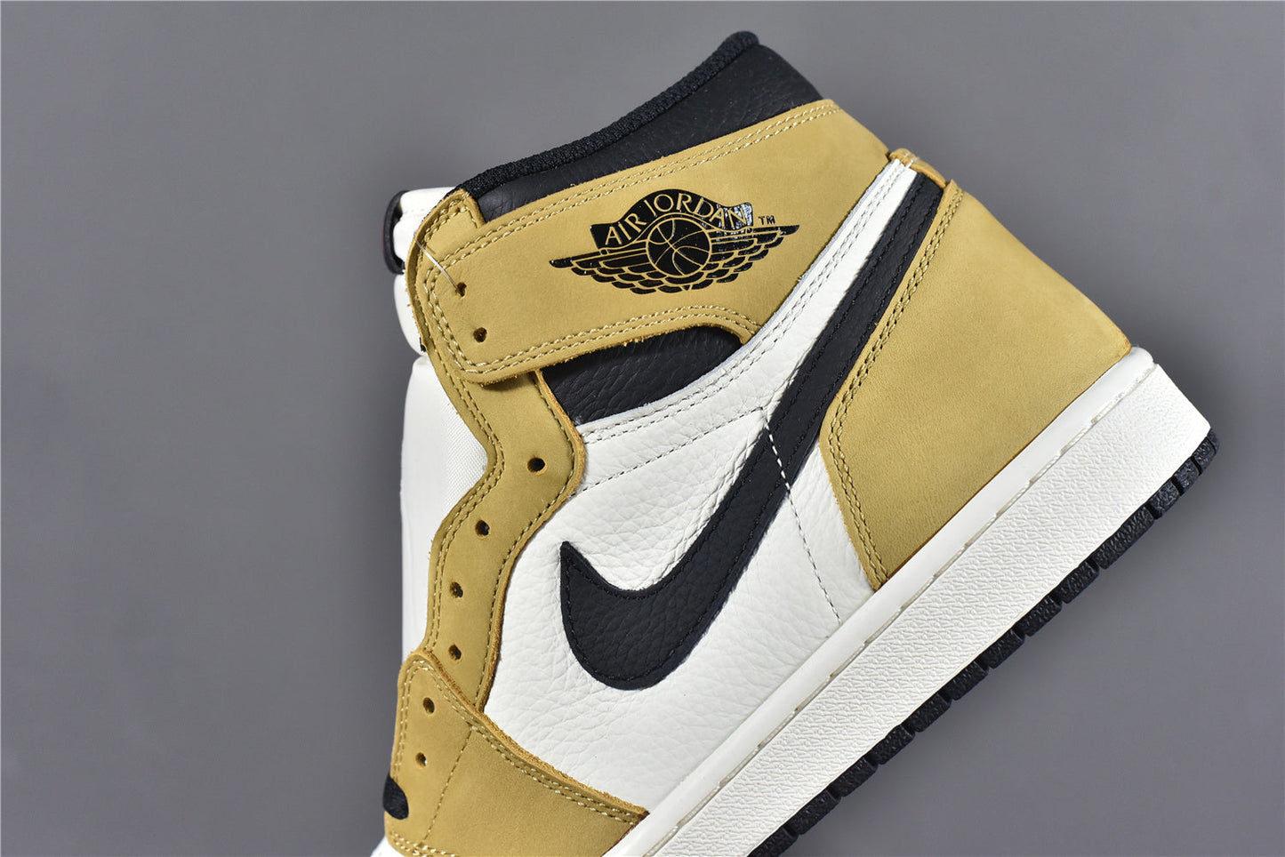 AJ 1 High 'Rookie of the Year'