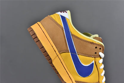 SB Dunk Low Newcastle Brown Ale