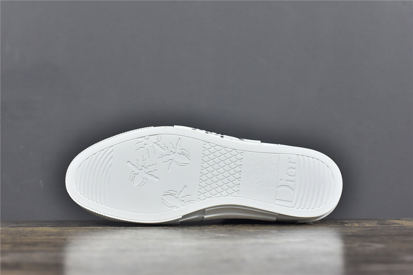 D!OR B23 High-Top Oblique Canvas