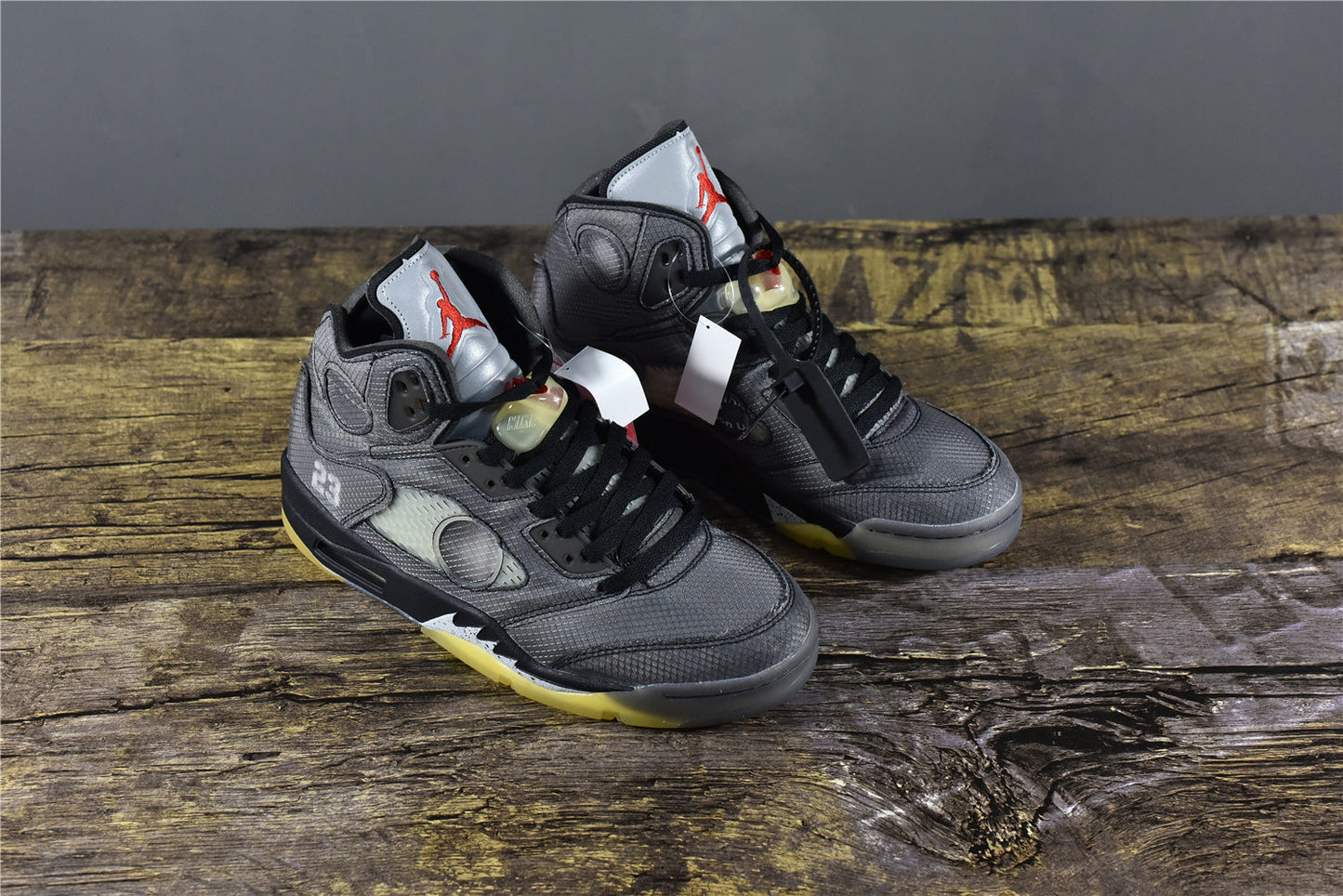 AJ 5 x Off-White
