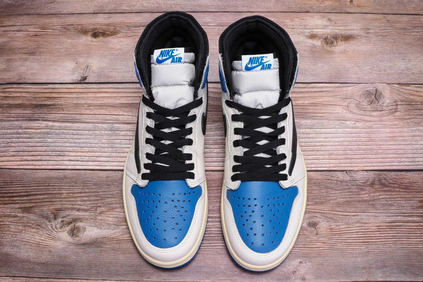AJ 1 High Retro x Travis Scott 'Fragment'