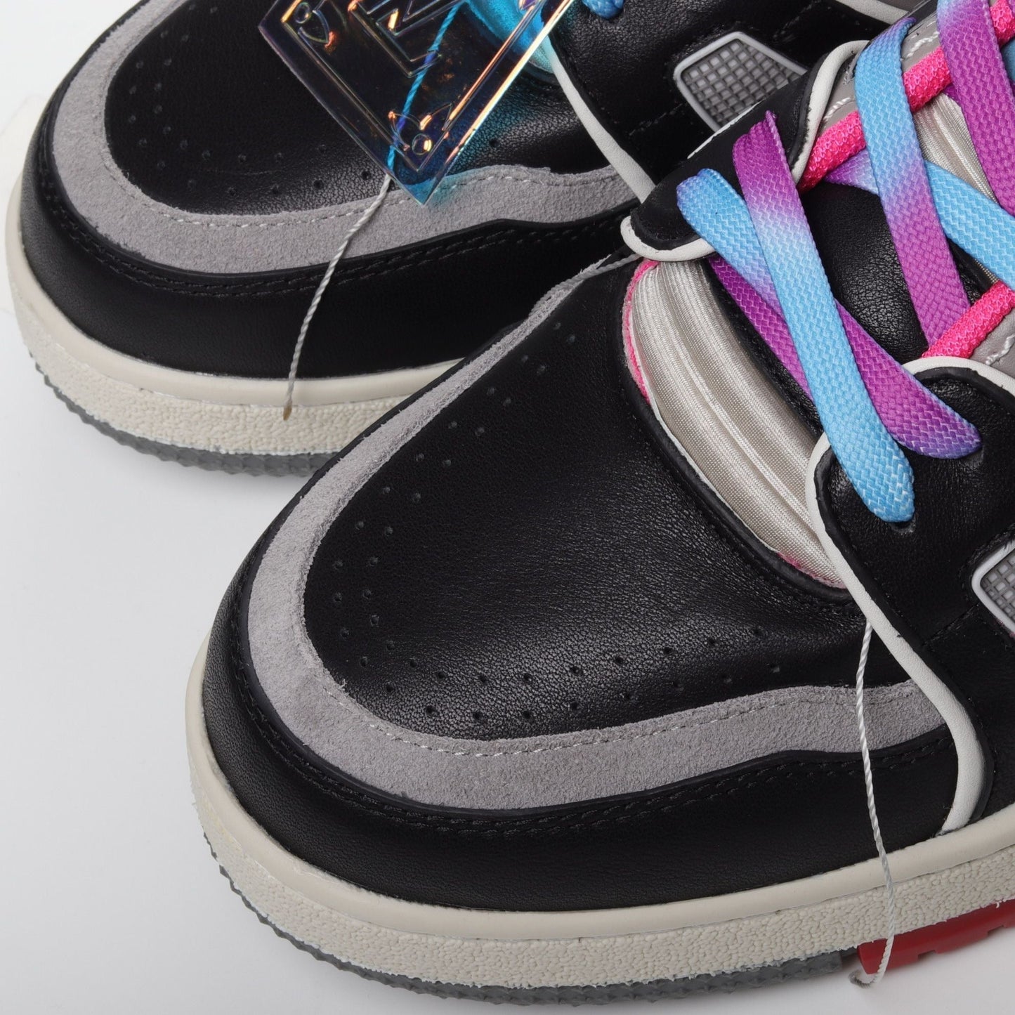 LV Trainer 'Colorful'