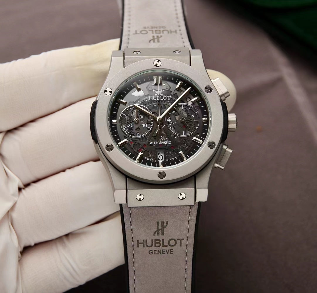 HBT Silver - Hollow 904L Steel - Grey Rubber - Quartz - 44mm