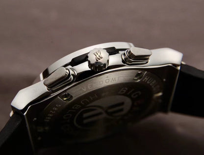 HBT Grey Hollow 904L Steel - Black Rubber - Quartz - 42mm