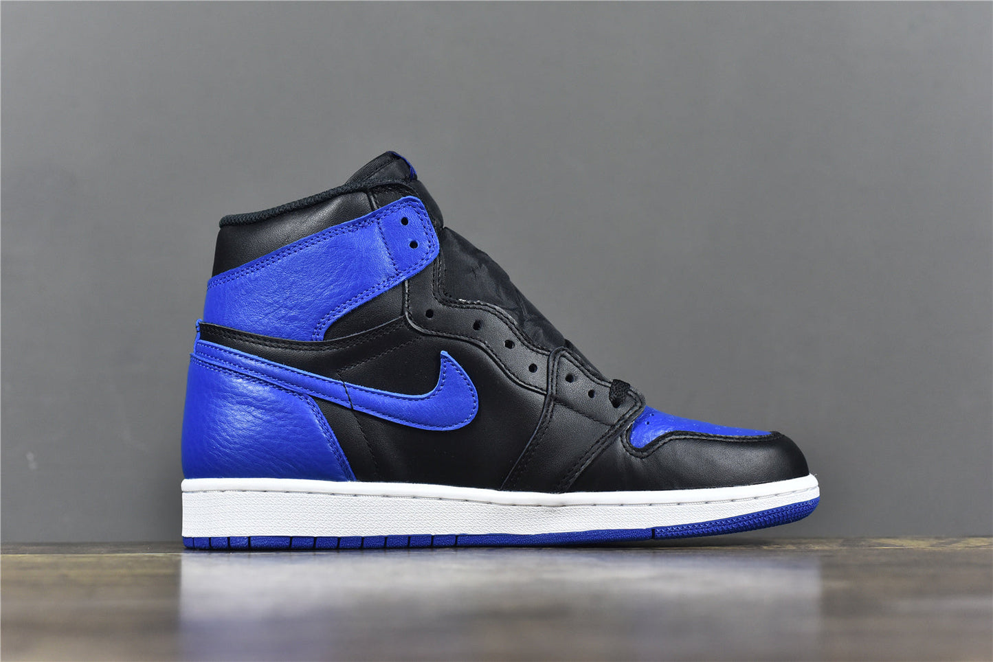 AJ 1 High 'Royal'