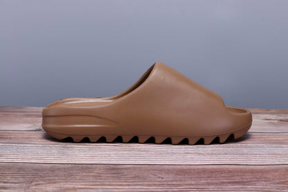 Yeezy Slide Core