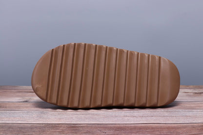 Yeezy Slide Core