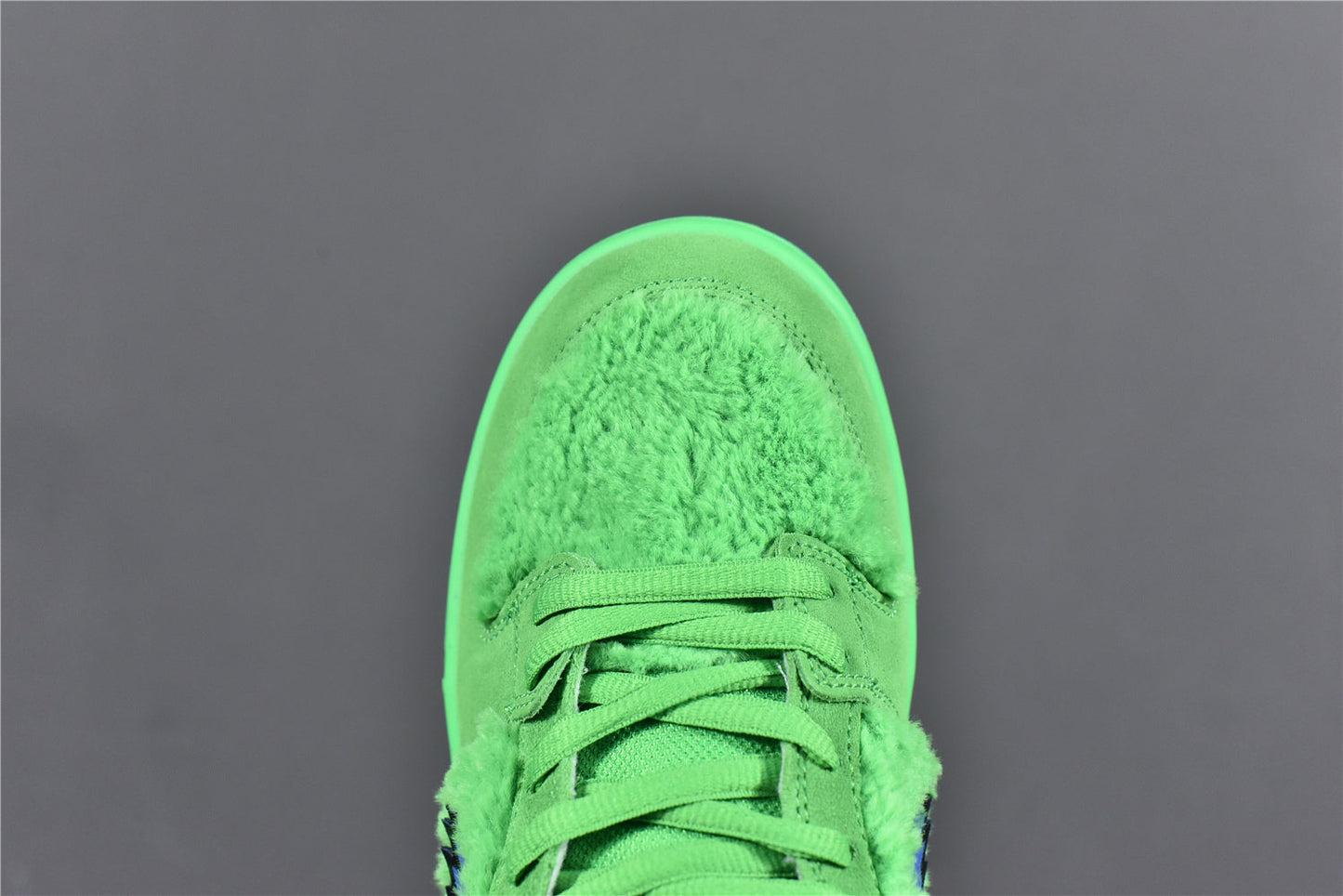 SB Dunk Low x Grateful Dead 'Green'