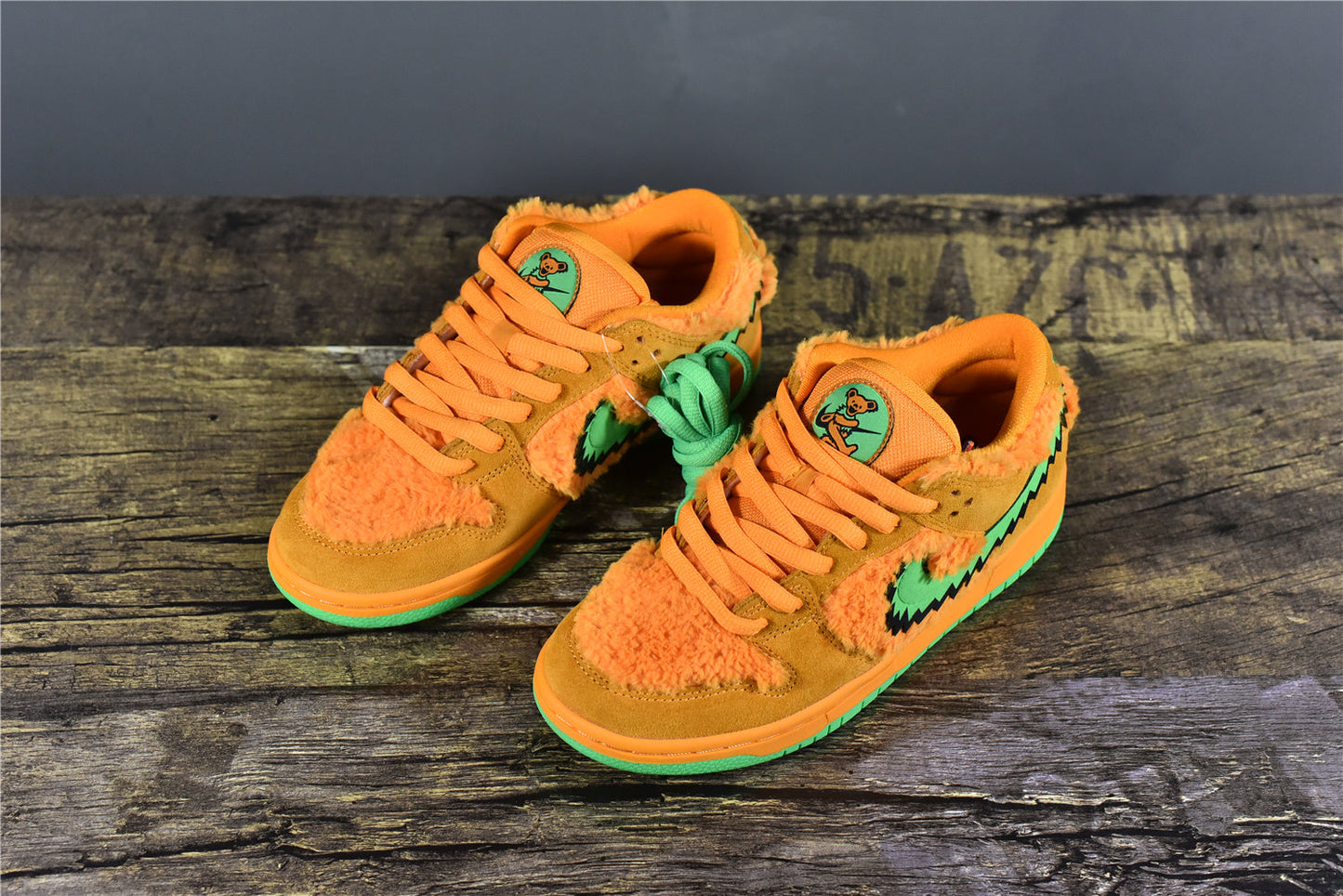 SB Dunk Low x Grateful Dead 'Orange'